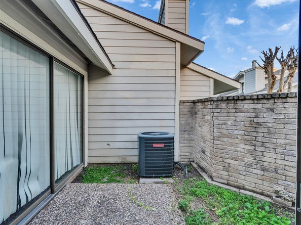 6191 Ludington Drive 903, Houston TX 77035