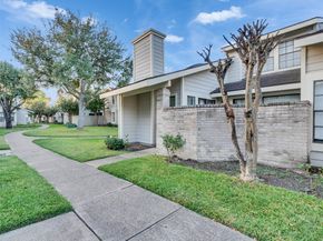 6191 Ludington Drive 903, Houston TX 77035