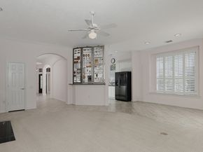 7 Sovereign Way, Conroe TX 77384