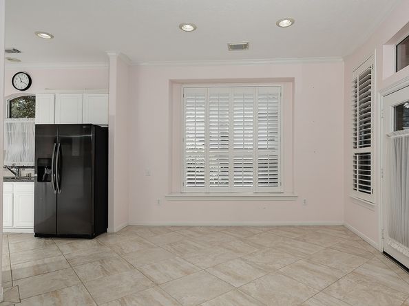 7 Sovereign Way, Conroe TX 77384