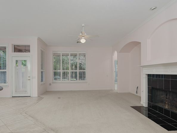 7 Sovereign Way, Conroe TX 77384