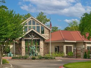 7 Sovereign Way, Conroe TX 77384