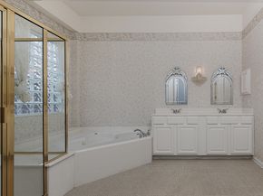 7 Sovereign Way, Conroe TX 77384