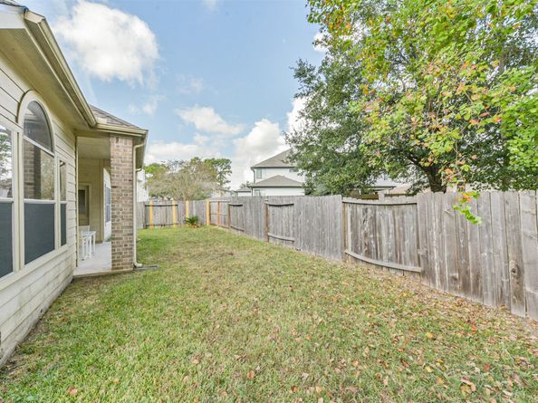 8719 Sailing Drive, Humble TX 77346