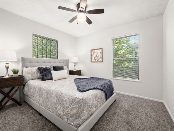 5219 Myrtlewood Street, Houston TX 77033