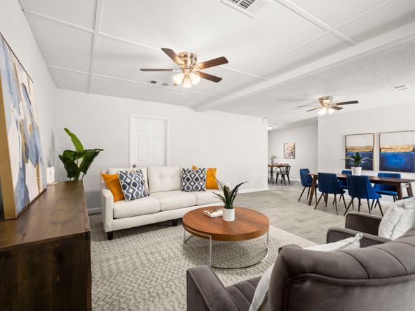 5219 Myrtlewood Street, Houston TX 77033