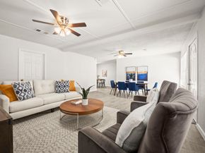 5219 Myrtlewood Street, Houston TX 77033