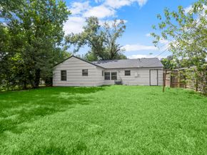 5219 Myrtlewood Street, Houston TX 77033