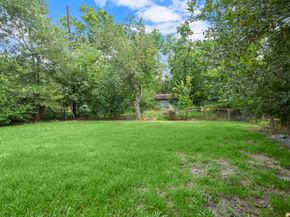 5219 Myrtlewood Street, Houston TX 77033