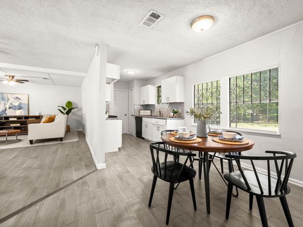 5219 Myrtlewood Street, Houston TX 77033