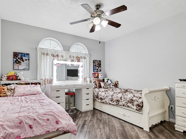 6527 Capridge Drive, Houston TX 77048