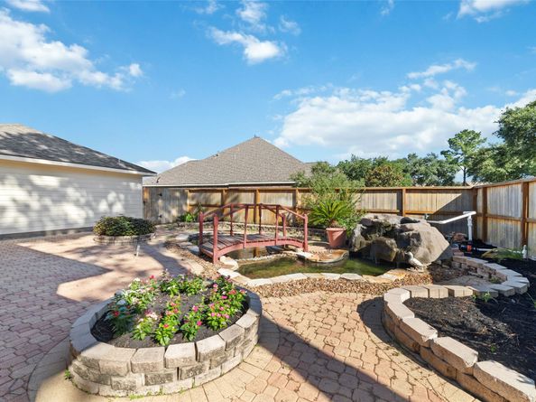 16602 Blue Vista Drive, Houston TX 77095