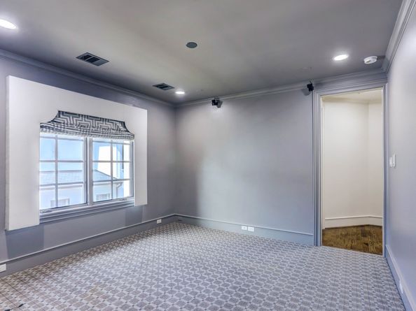 3749 Olympia Drive, Houston TX 77019