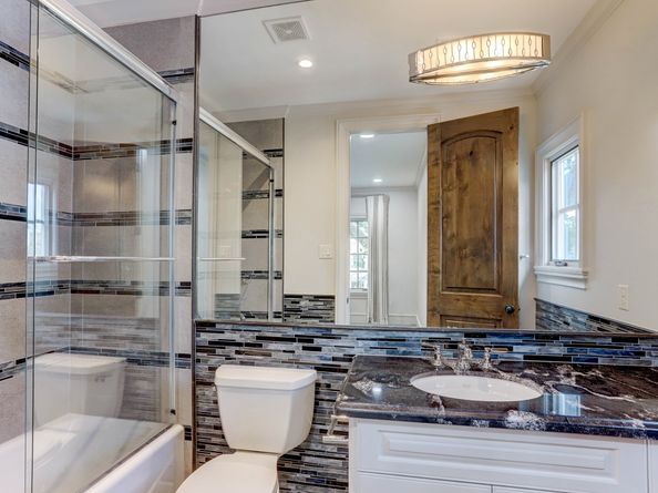 3749 Olympia Drive, Houston TX 77019