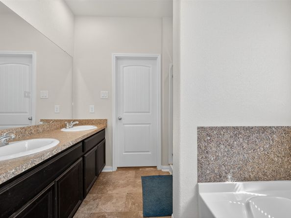 7615 Nevaeh Crest Path, Houston TX 77016