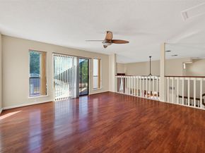 1698 Creekside Drive, Sugar Land TX 77478