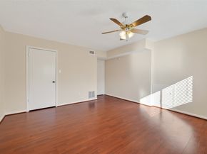 1698 Creekside Drive, Sugar Land TX 77478