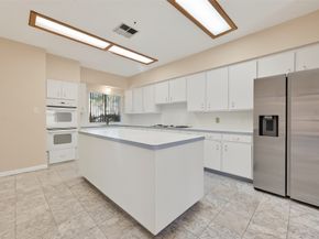 1698 Creekside Drive, Sugar Land TX 77478