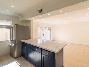 5805 Valley Forge Drive 96, Houston TX 77057