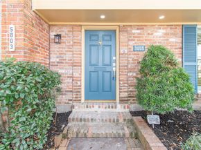 5805 Valley Forge Drive 96, Houston TX 77057