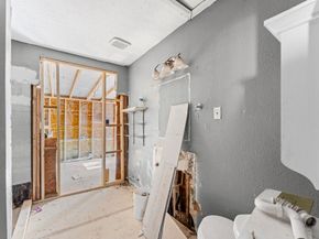 605 Post Street, Houston TX 77022