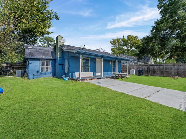 605 Post Street, Houston TX 77022