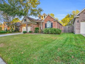 34 Windsor Bridge Drive, Conroe TX 77384