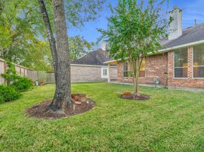 34 Windsor Bridge Drive, Conroe TX 77384