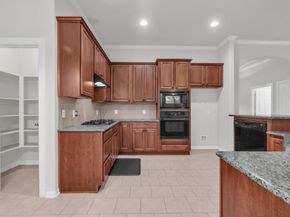 34 Windsor Bridge Drive, Conroe TX 77384