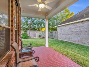 34 Windsor Bridge Drive, Conroe TX 77384