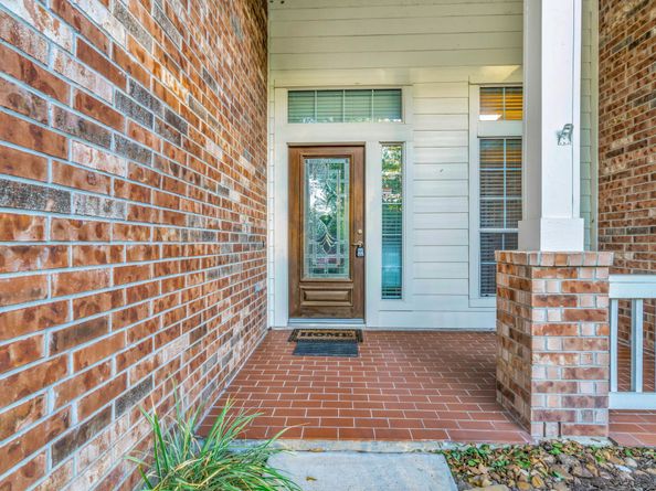 34 Windsor Bridge Drive, Conroe TX 77384