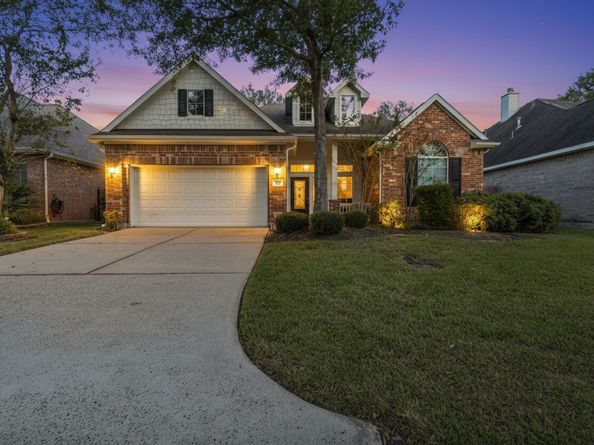 34 Windsor Bridge Drive, Conroe TX 77384