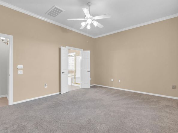 34 Windsor Bridge Drive, Conroe TX 77384