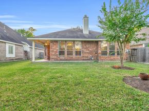34 Windsor Bridge Drive, Conroe TX 77384