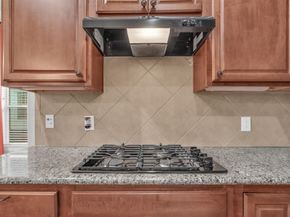 34 Windsor Bridge Drive, Conroe TX 77384