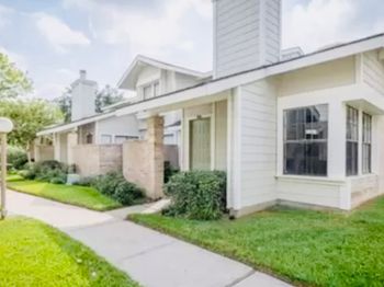 6239 Ludington Drive