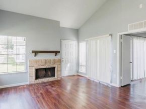 6239 Ludington Drive 22928, Houston TX 77035