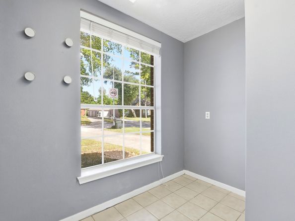 4534 Brook Shadow Drive, Houston TX 77345