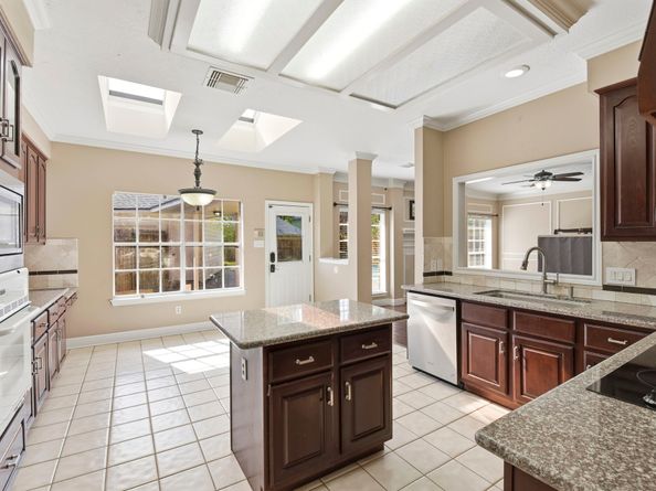 4534 Brook Shadow Drive, Houston TX 77345