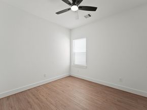 407 Calloway Street AB, Houston TX 77029