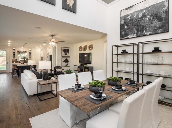 450 Lake Day Drive, Conroe TX 77304