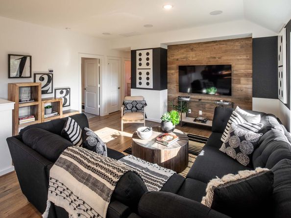 450 Lake Day Drive, Conroe TX 77304