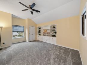 25 N Summer Star Court, The Woodlands TX 77380