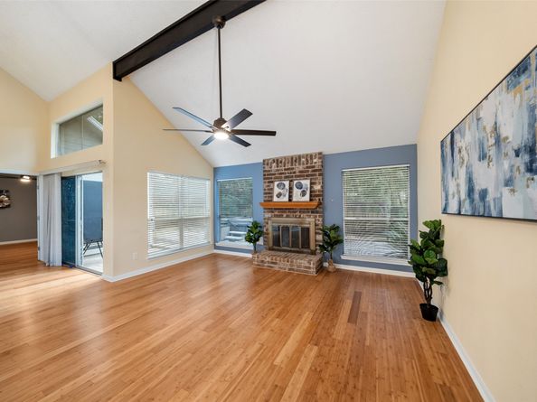 25 N Summer Star Court, The Woodlands TX 77380