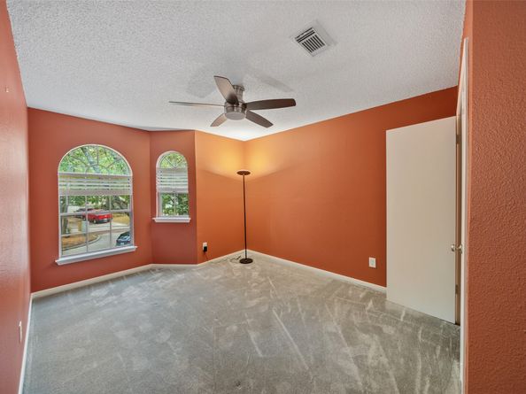 25 N Summer Star Court, The Woodlands TX 77380