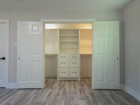 2111 Wycliffe Drive, Houston TX 77043