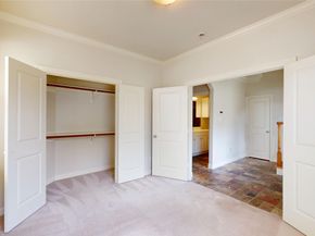 5914 Center Street, Houston TX 77007