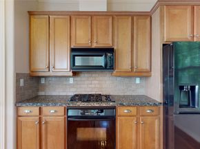 5914 Center Street, Houston TX 77007