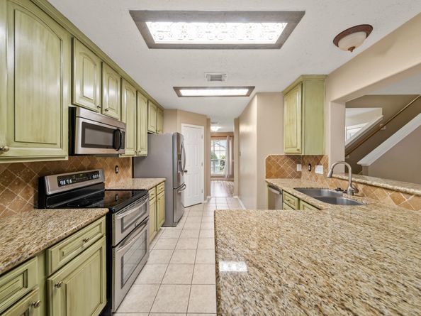 19 Almond Branch Place, Spring TX 77382