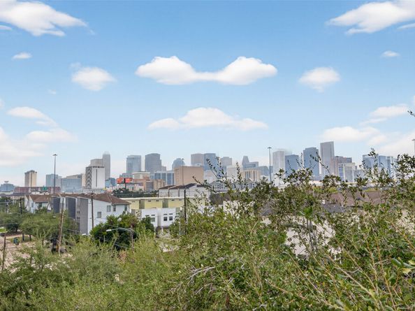 2308 Bastrop Street, Houston TX 77004